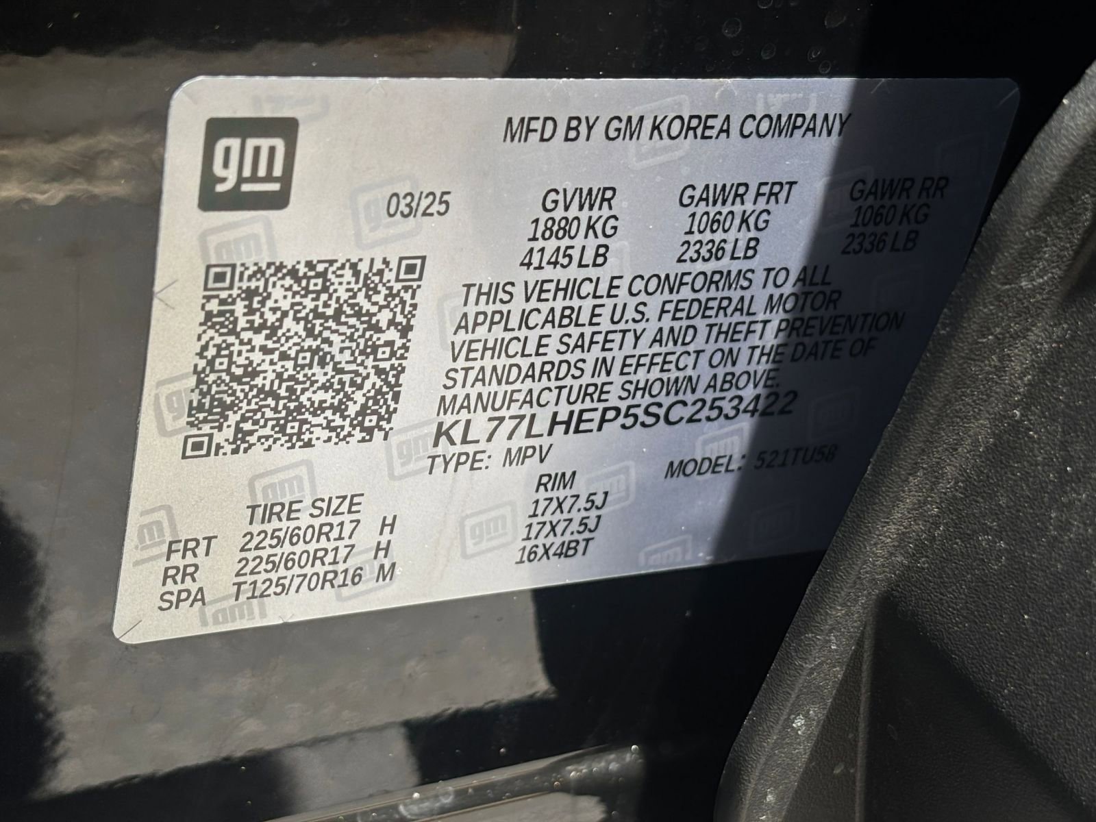 Used 2025 Chevrolet Trax LT FWD image 29