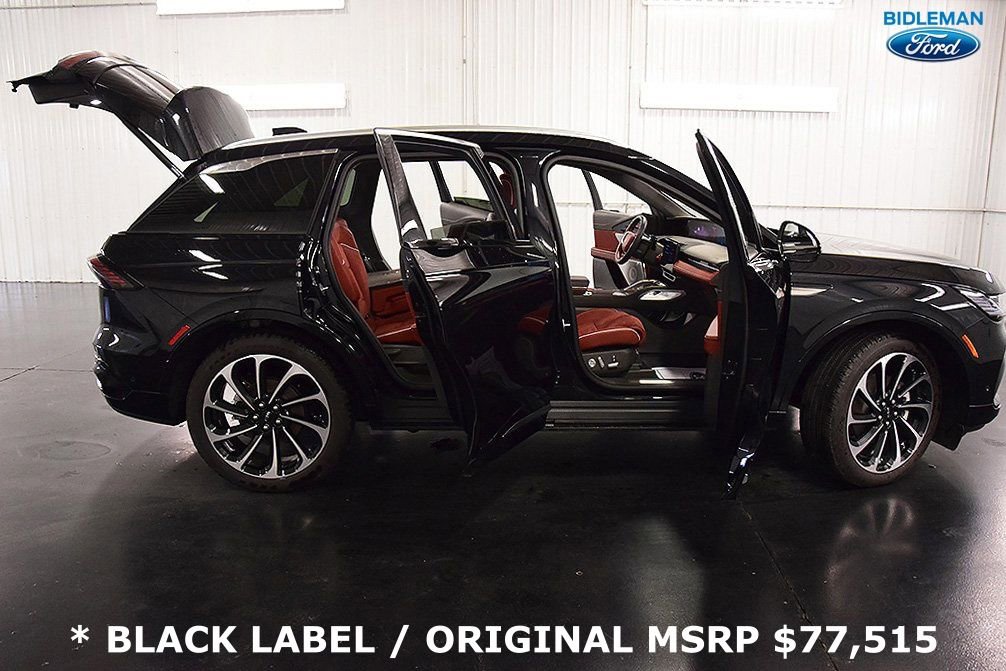 Used 2024 Lincoln Nautilus Black Label image 29