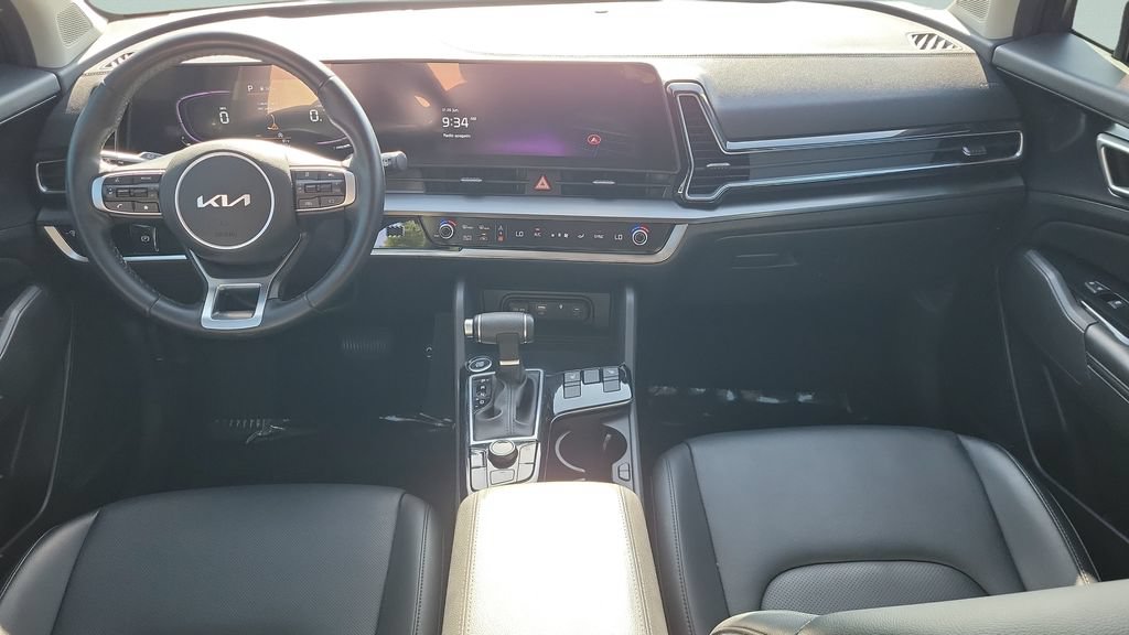 Used 2023 Kia Sportage EX FWD image 11
