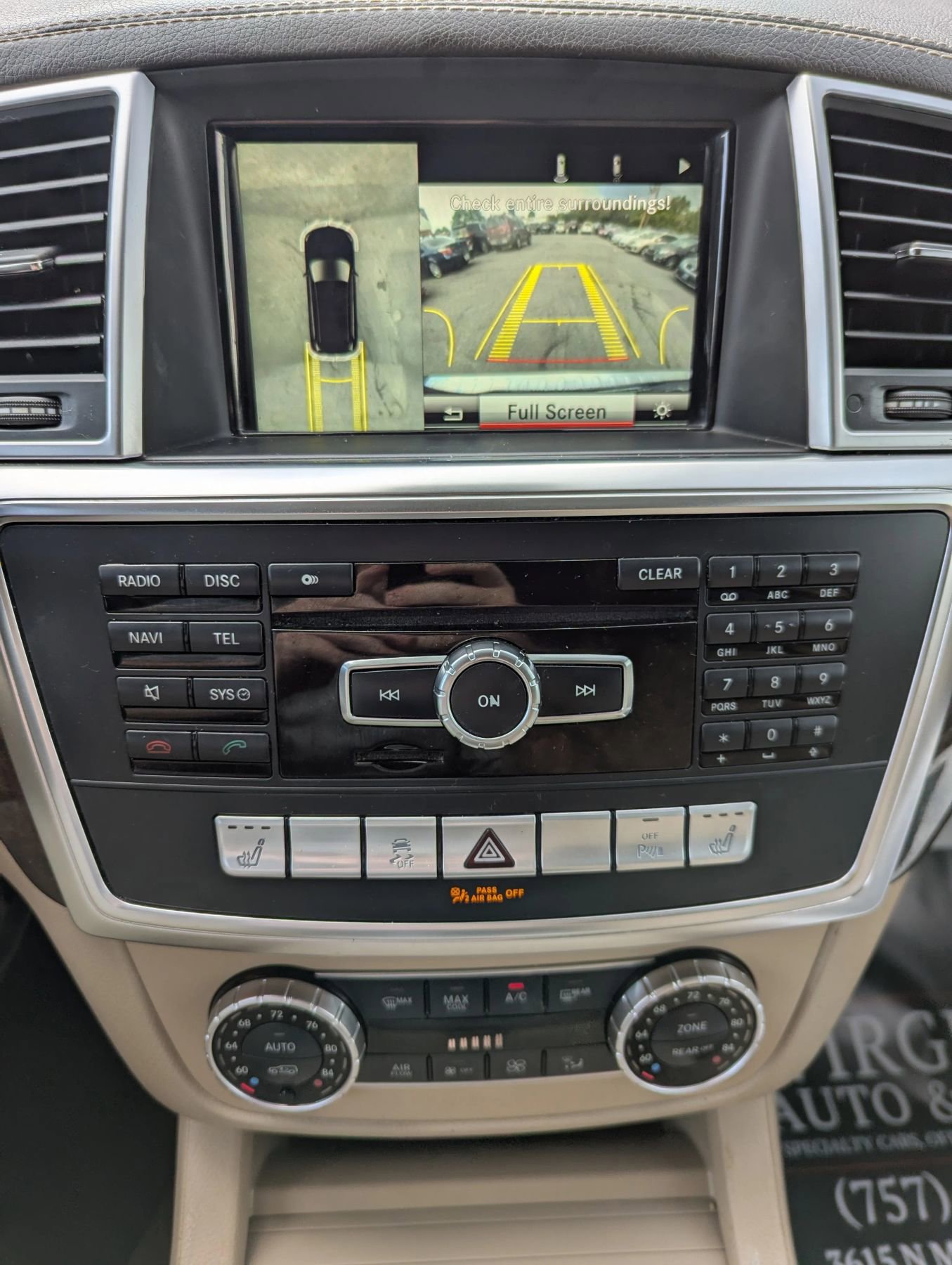 Used 2014 Mercedes-Benz GL 350 BlueTEC 4MATIC image 4