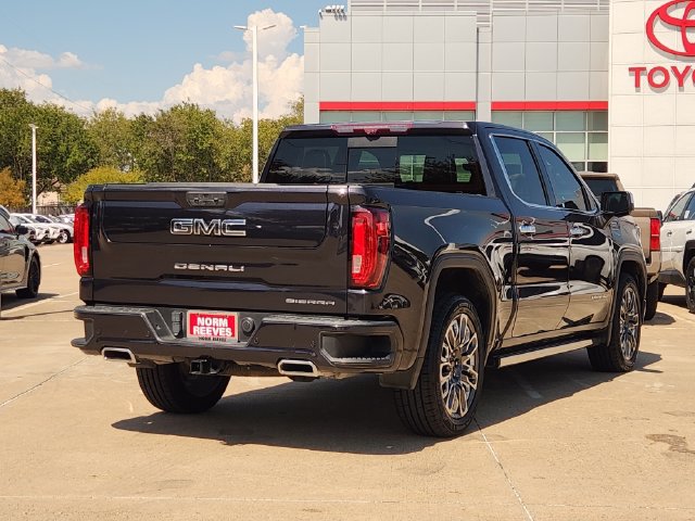Used 2023 GMC Sierra 1500 Denali Ultimate AWD/4WD image 3