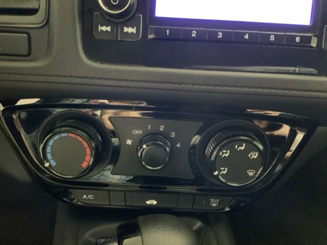 Used 2021 Honda HR-V LX image 20