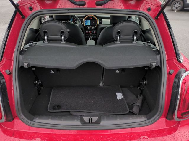 Used 2024 MINI Cooper 2-Door Hardtop image 26