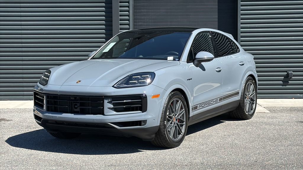 New 2026 Porsche Cayenne S image 1