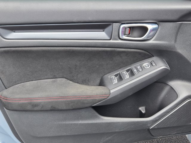 Used 2024 Honda Civic Type R image 12