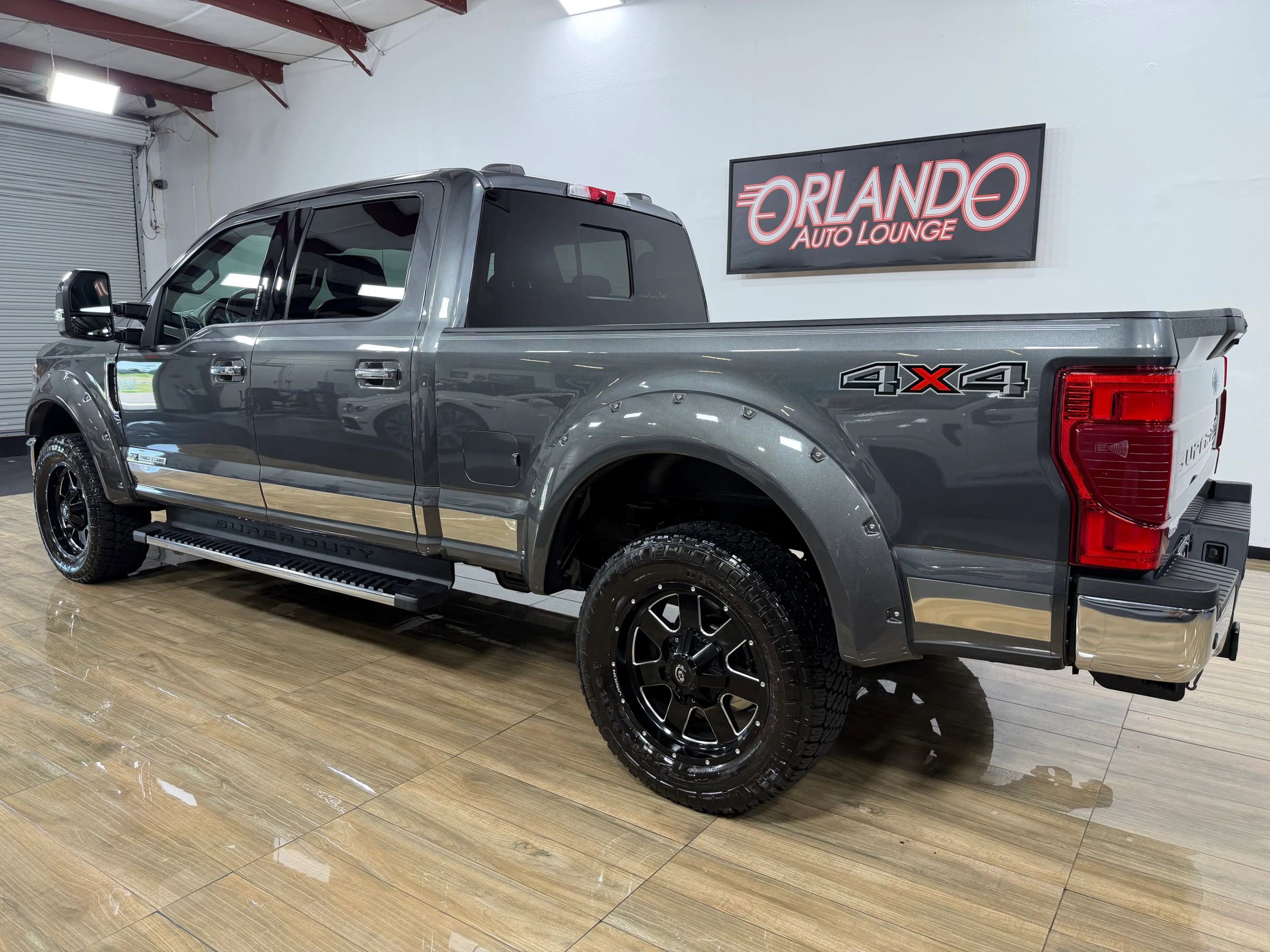 Used 2020 Ford F350 Lariat w/ Lariat Ultimate Package AWD/4WD image 9