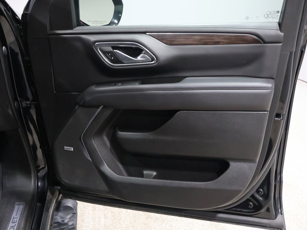Used 2022 Chevrolet Suburban Z71 w/ Z71 Off-Road Package image 25