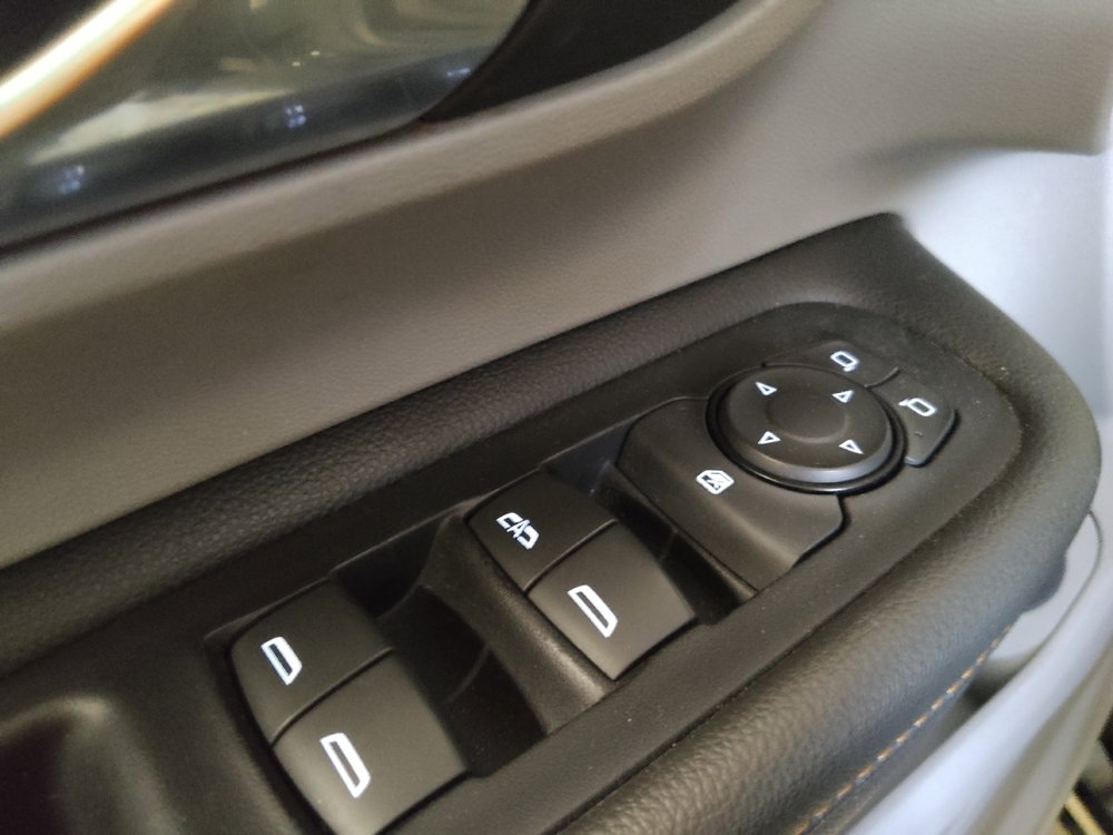 Used 2018 GMC Terrain SLT w/ Preferred Package image 27