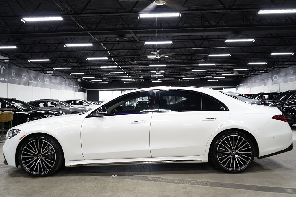Used 2023 Mercedes-Benz S 580 4MATIC Sedan image 2