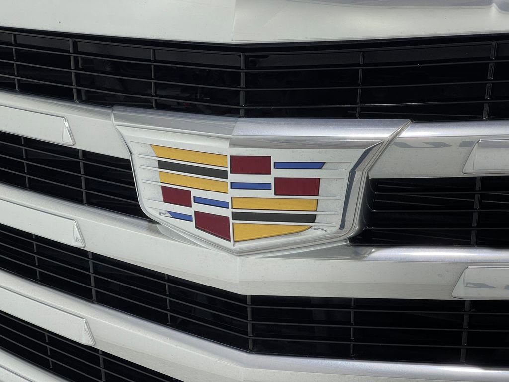 Used 2018 Cadillac Escalade Premium Luxury image 43