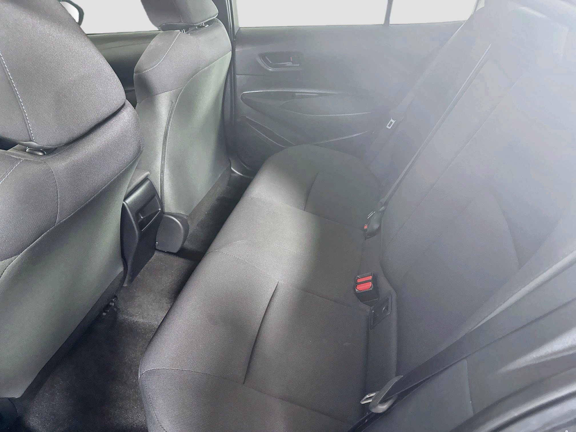 Used 2022 Toyota Corolla LE FWD image 26
