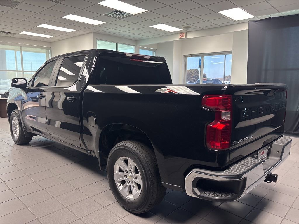 Used 2021 Chevrolet Silverado 1500 LT AWD/4WD image 7