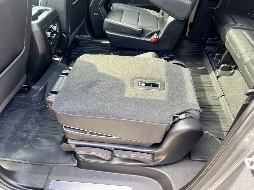 Certified 2023 GMC Yukon XL SLT image 24