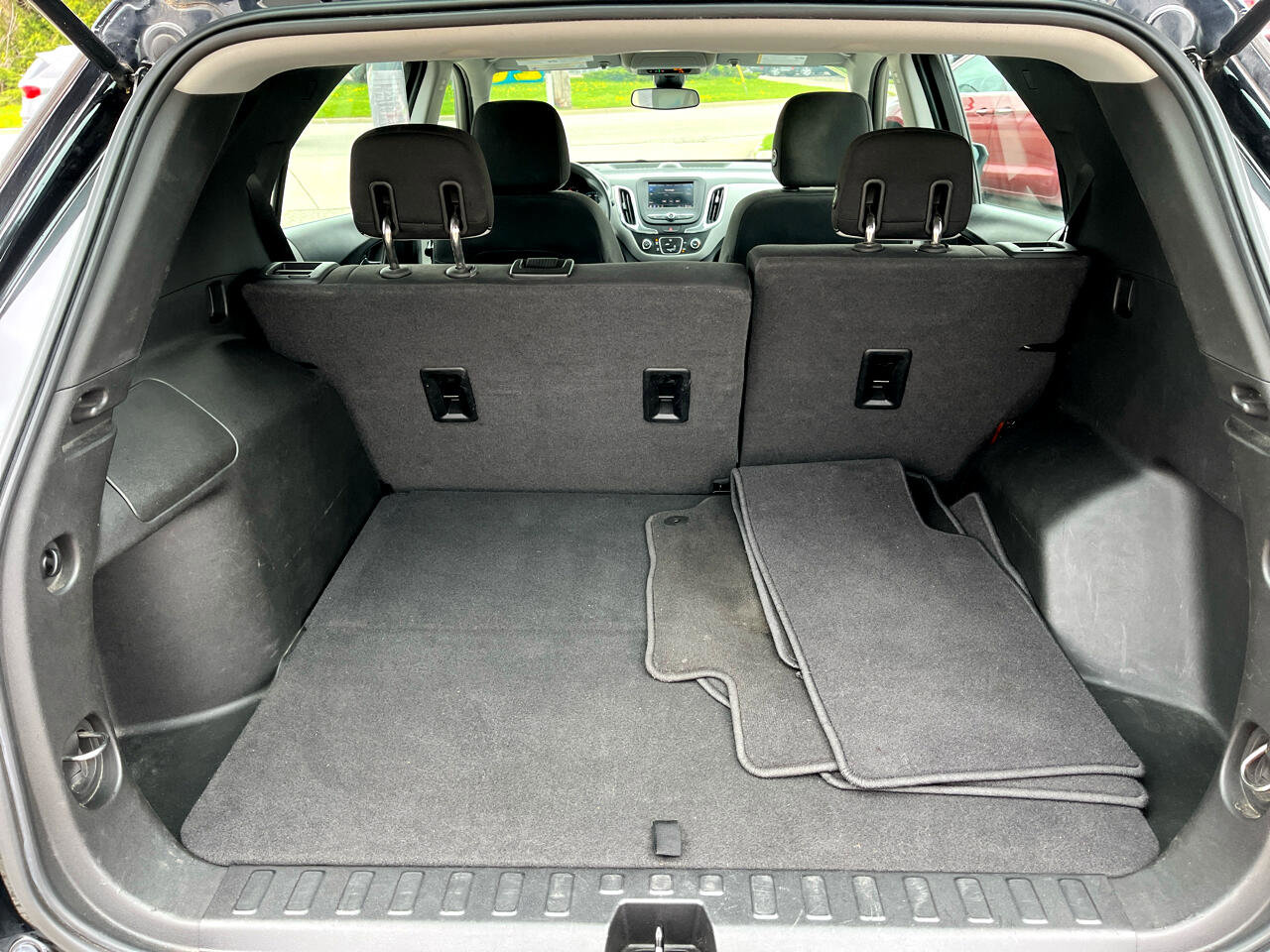 Used 2020 Chevrolet Equinox LS image 18