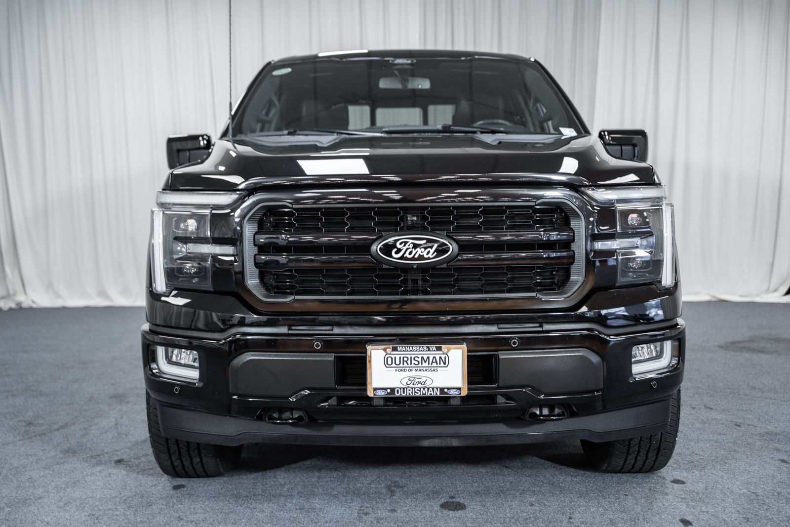 Used 2024 Ford F150 Lariat AWD/4WD image 2