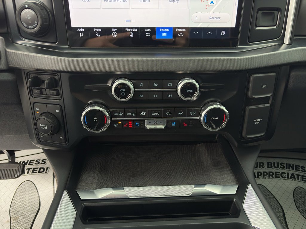 Used 2024 Ford F350 Platinum AWD/4WD image 17