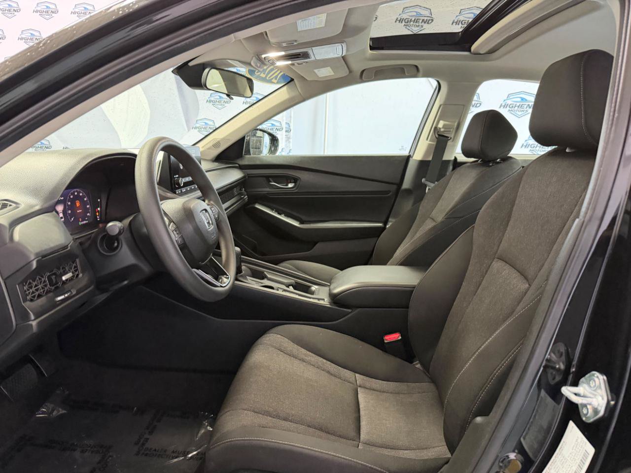 Used 2025 Honda Accord SE image 15