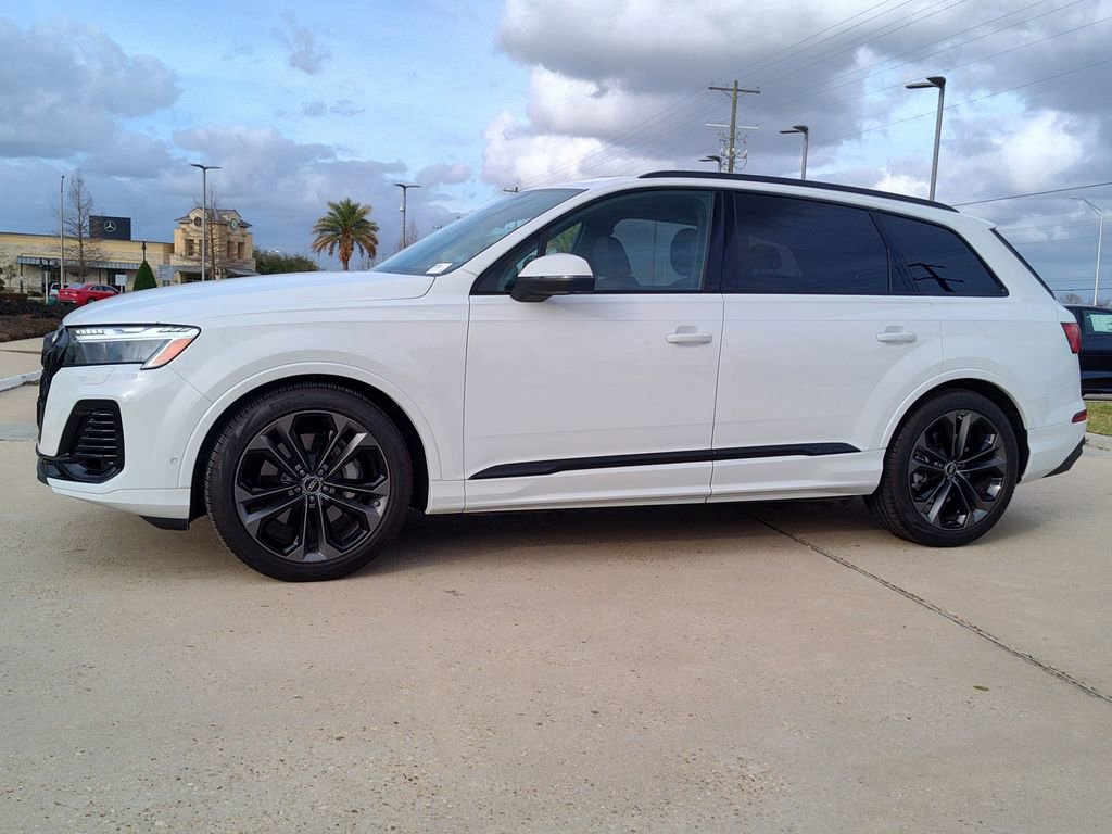 Certified 2025 Audi Q7 3.0T Prestige w/ Prestige Package image 3