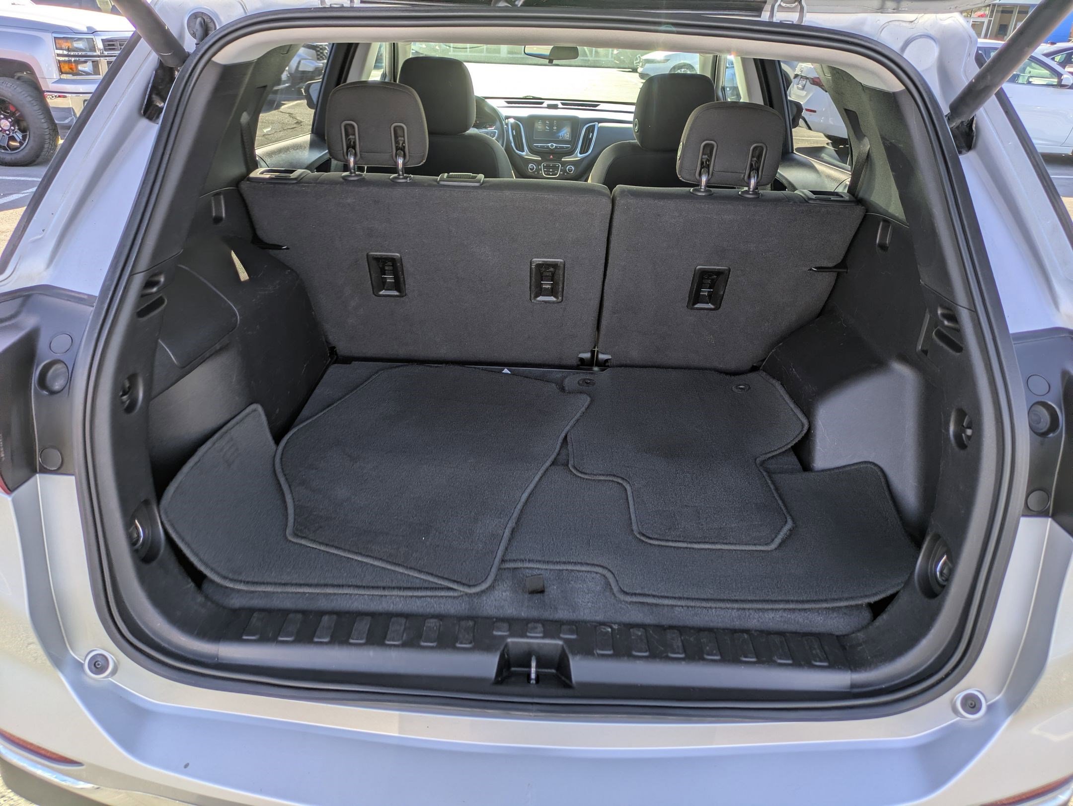 Used 2018 Chevrolet Equinox LT image 31