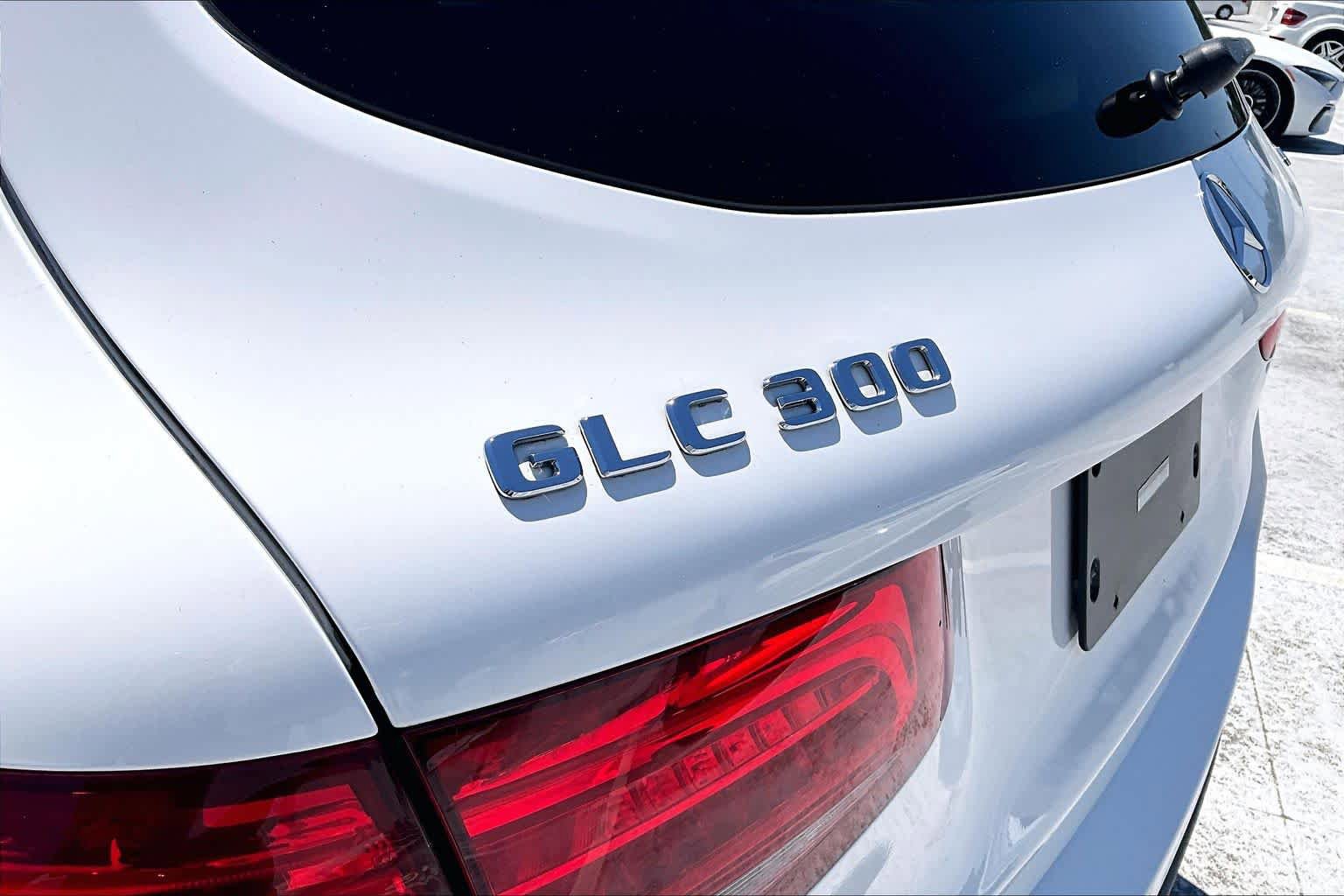 Used 2019 Mercedes-Benz GLC 300 4MATIC image 31