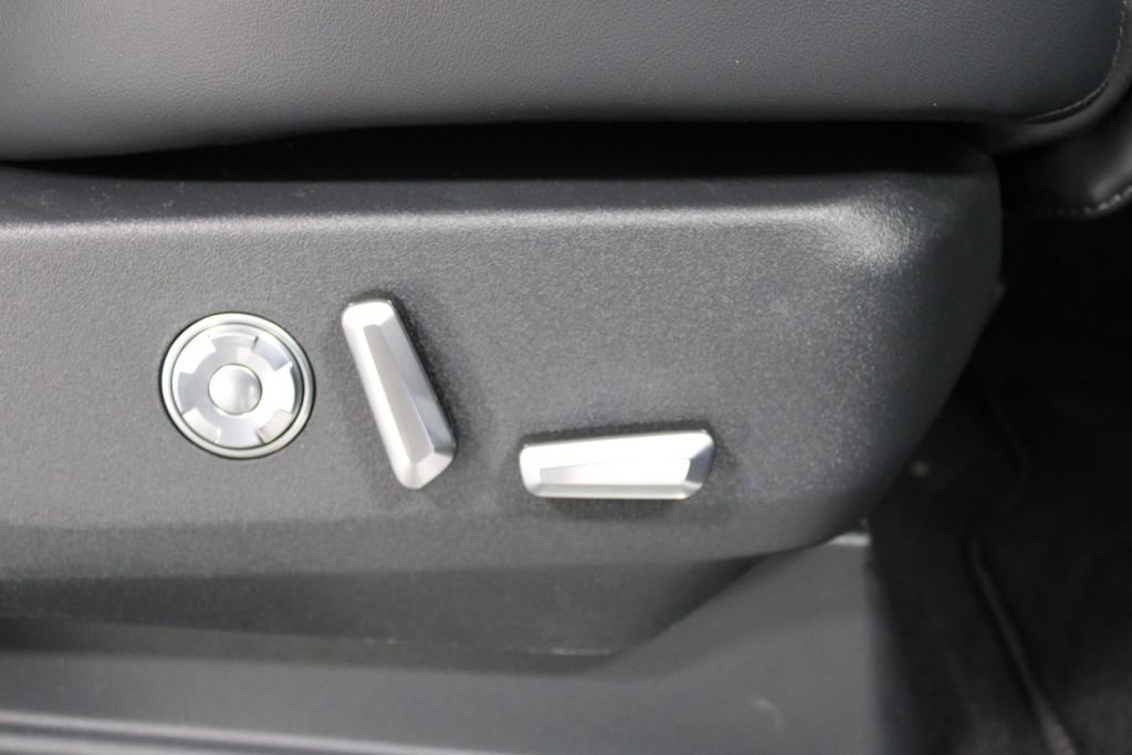 New 2026 Lincoln Navigator L Reserve image 31