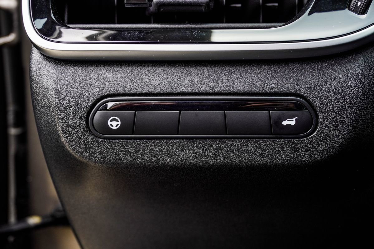 Used 2023 INFINITI QX60 Luxe w/ Cargo Package image 33