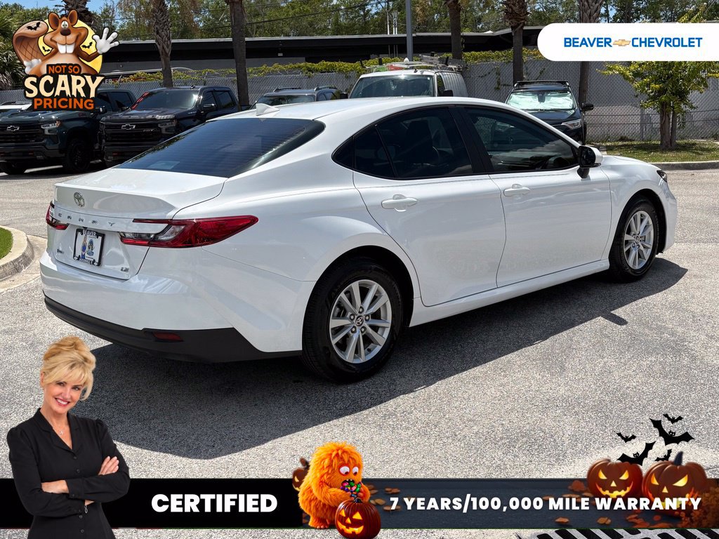 Used 2025 Toyota Camry LE FWD image 7