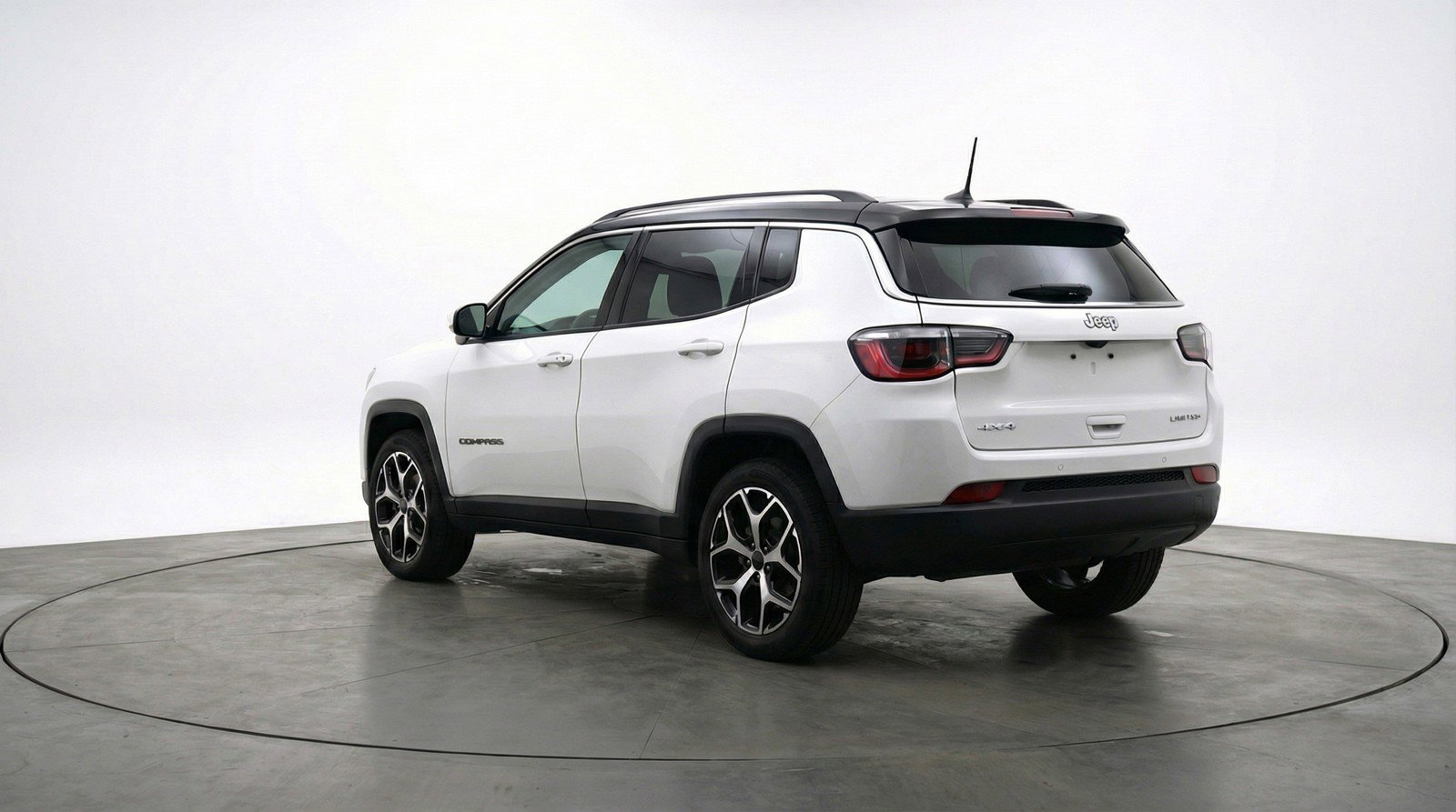 Used 2025 Jeep Compass Limited AWD/4WD image 6