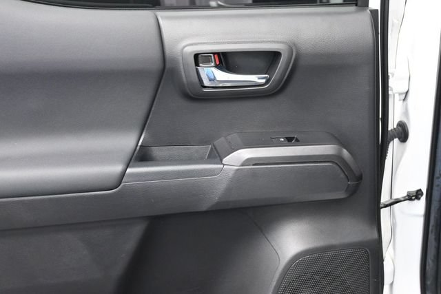 Used 2022 Toyota Tacoma TRD Sport w/ TRD Premium Sport Package RWD image 28