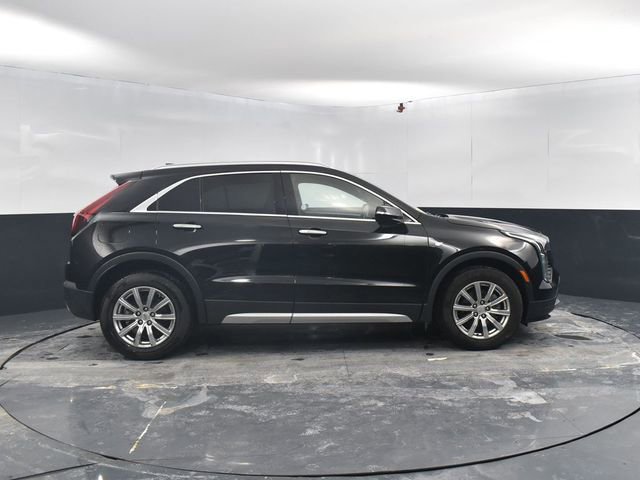 Used 2023 Cadillac XT4 Premium Luxury image 11