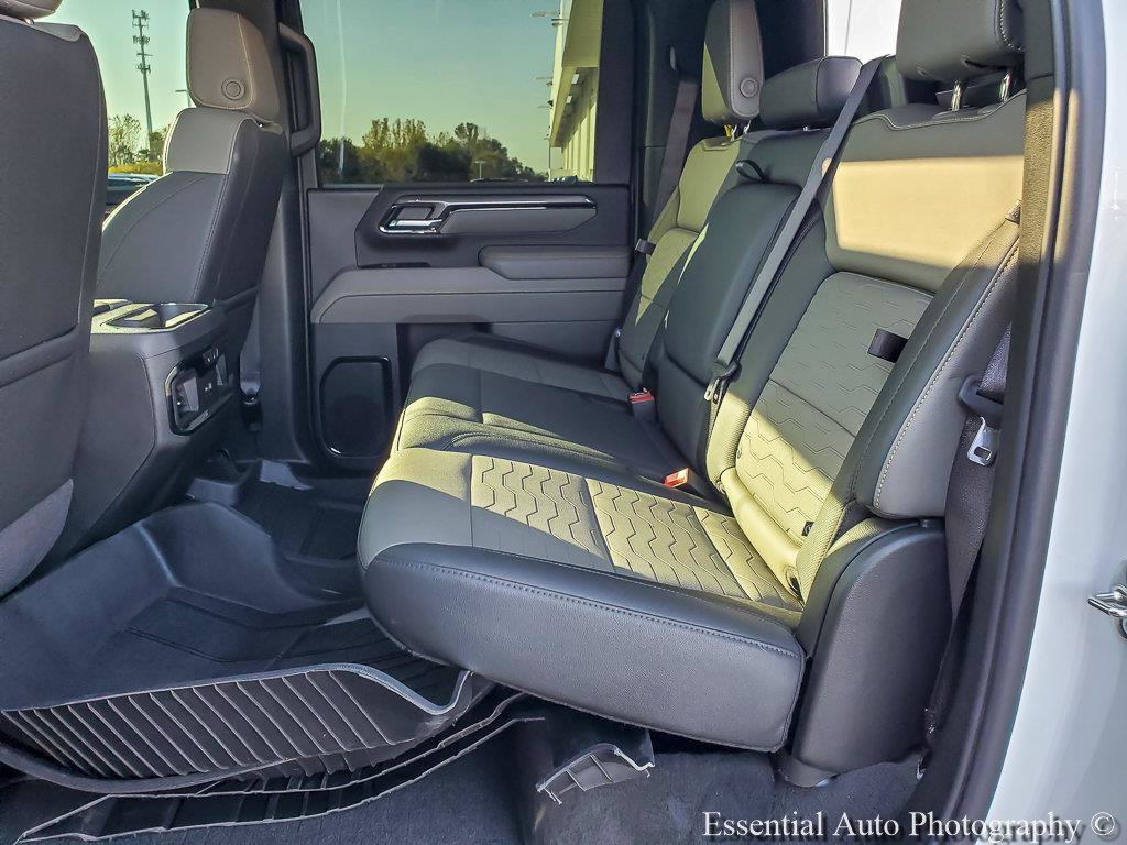 Certified 2026 Chevrolet Silverado 2500 ZR2 w/ LPO, Dark Essentials Package AWD/4WD image 14
