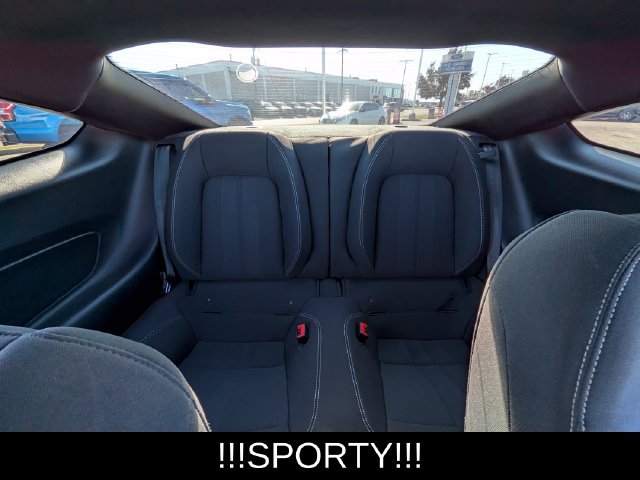 Used 2020 Ford Mustang Coupe RWD image 18
