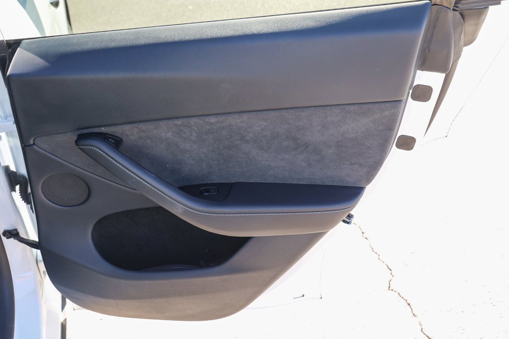 Used 2023 Tesla Model Y Long Range AWD/4WD image 20