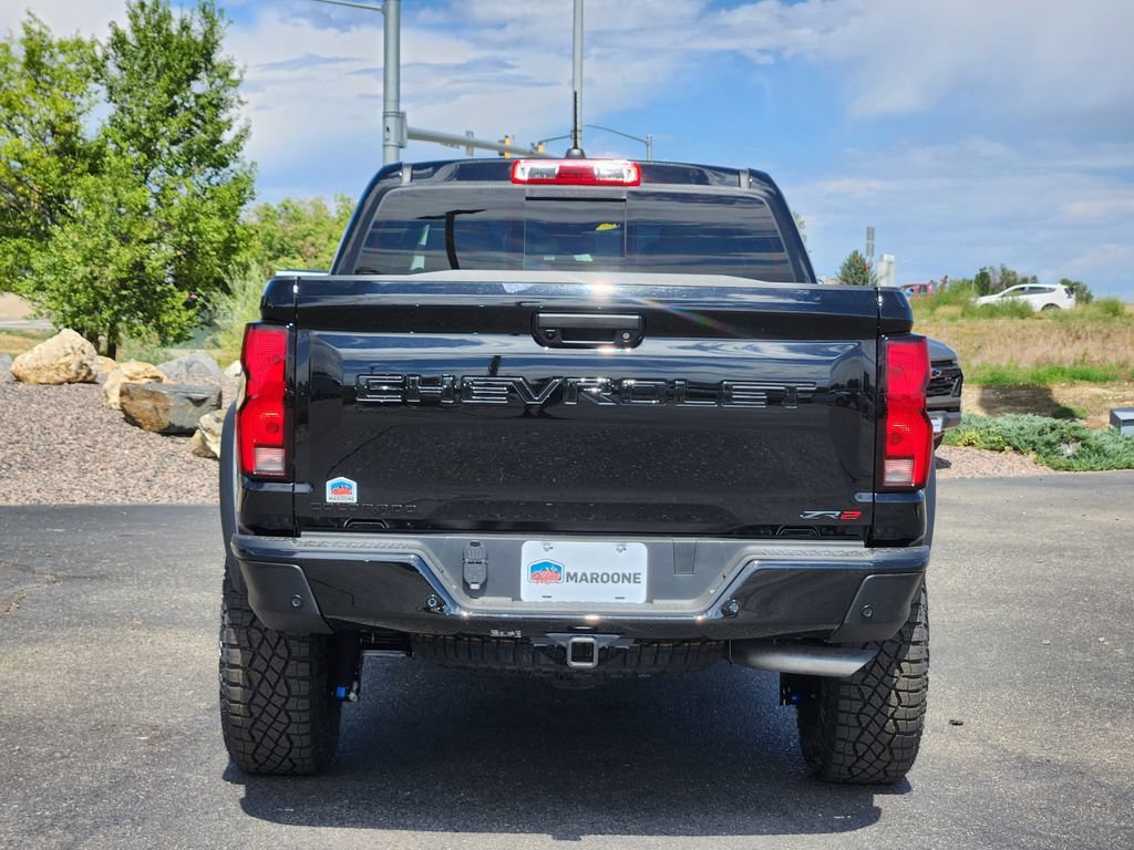 New 2026 Chevrolet Colorado ZR2 w/ Technology Package AWD/4WD image 13