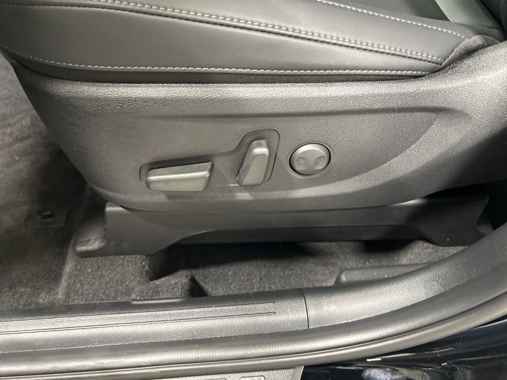 New 2025 Kia Telluride S image 10