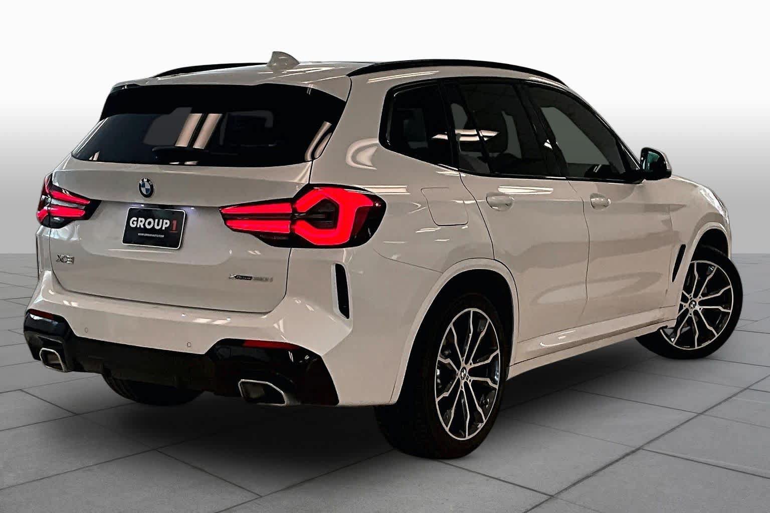 Used 2022 BMW X3 xDrive30i w/ M Sport Package 2 AWD/4WD image 12