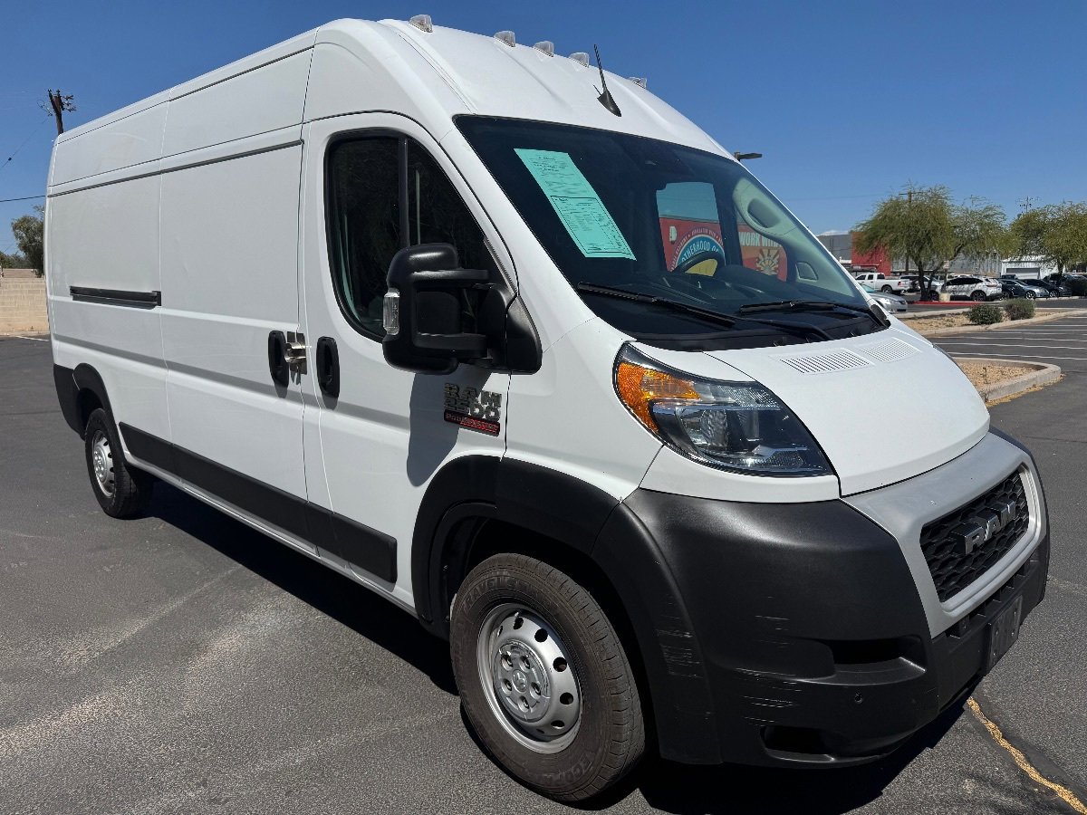 Used 2022 RAM ProMaster 2500 w/ Interior LED Lighting Group FWD image 3