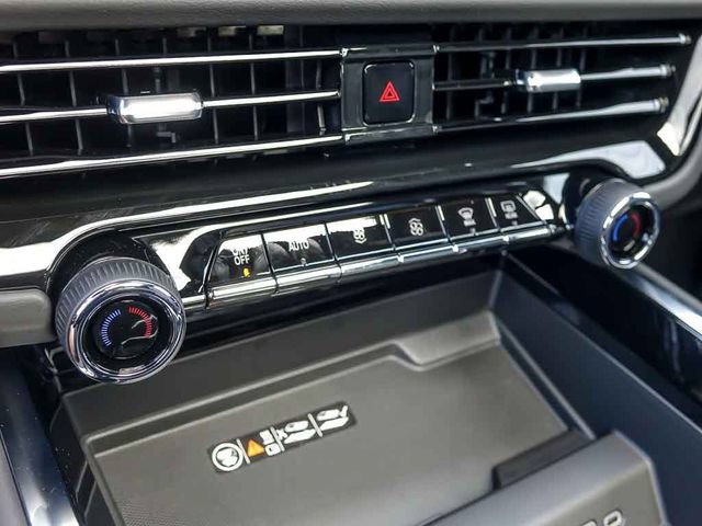 New 2027 Chevrolet Tahoe Premier w/ Sun And Tow Package AWD/4WD image 30