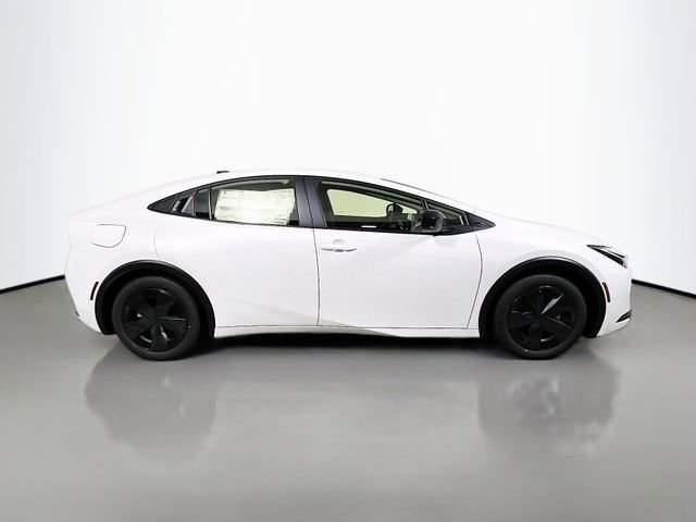 New 2026 Toyota Prius Plug-In Hybrid image 2