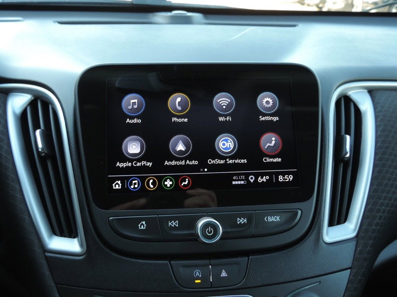 Used 2024 Chevrolet Malibu LT FWD image 21