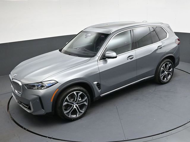Used 2026 BMW X5 xDrive40i w/ Climate Comfort Package image 25