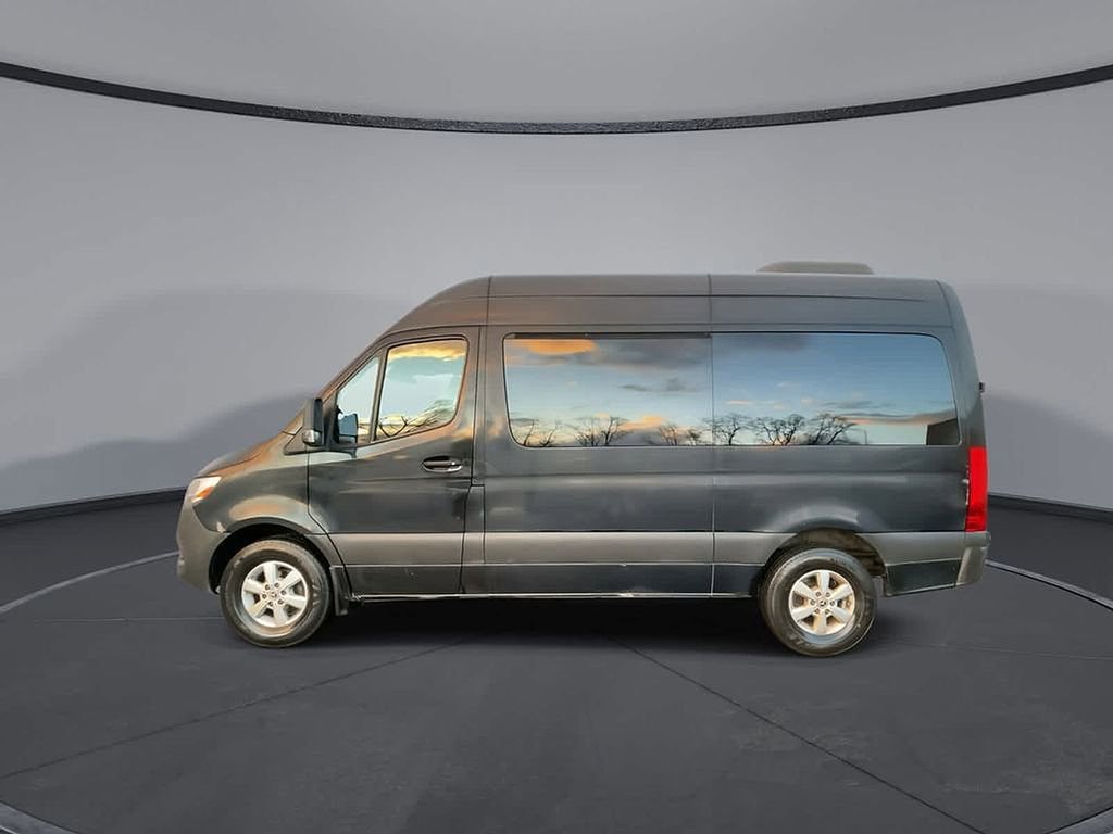 Used 2019 Mercedes-Benz Sprinter 2500 image 7