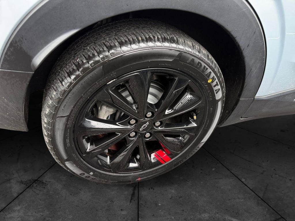 Used 2023 Chevrolet Bolt EUV Premier w/ Sun & Sound Package image 36