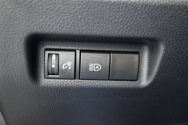Used 2023 Toyota RAV4 XLE AWD/4WD image 23