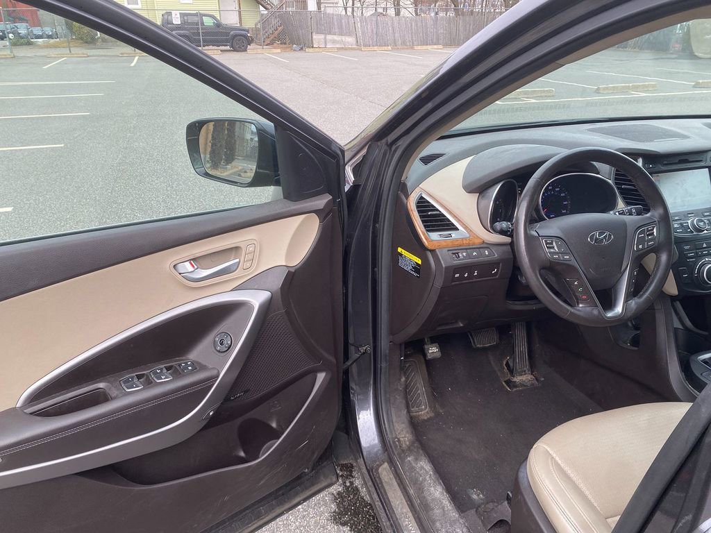 Used 2016 Hyundai Santa Fe Sport 2.0T w/ Option Group 05 image 10