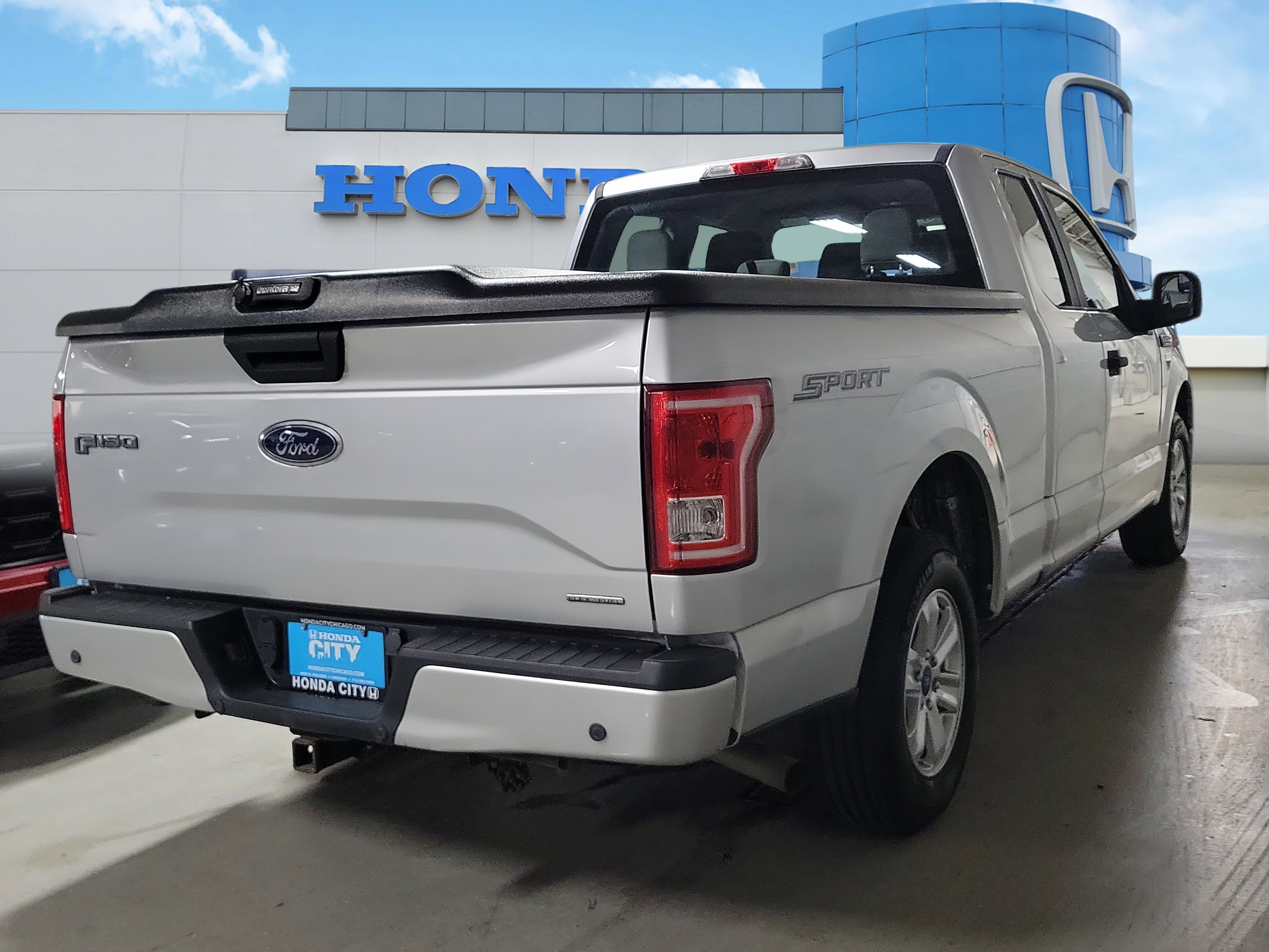 Used 2016 Ford F150 XL w/ Equipment Group 101A Mid image 5