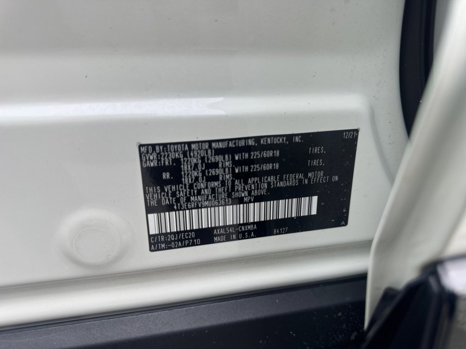 Used 2021 Toyota RAV4 XSE image 39