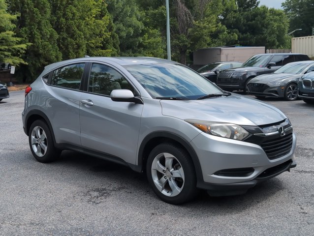 Used 2017 Honda HR-V LX image 3