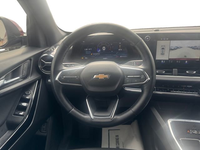 Used 2025 Chevrolet Equinox LT w/ Convenience Package II image 12