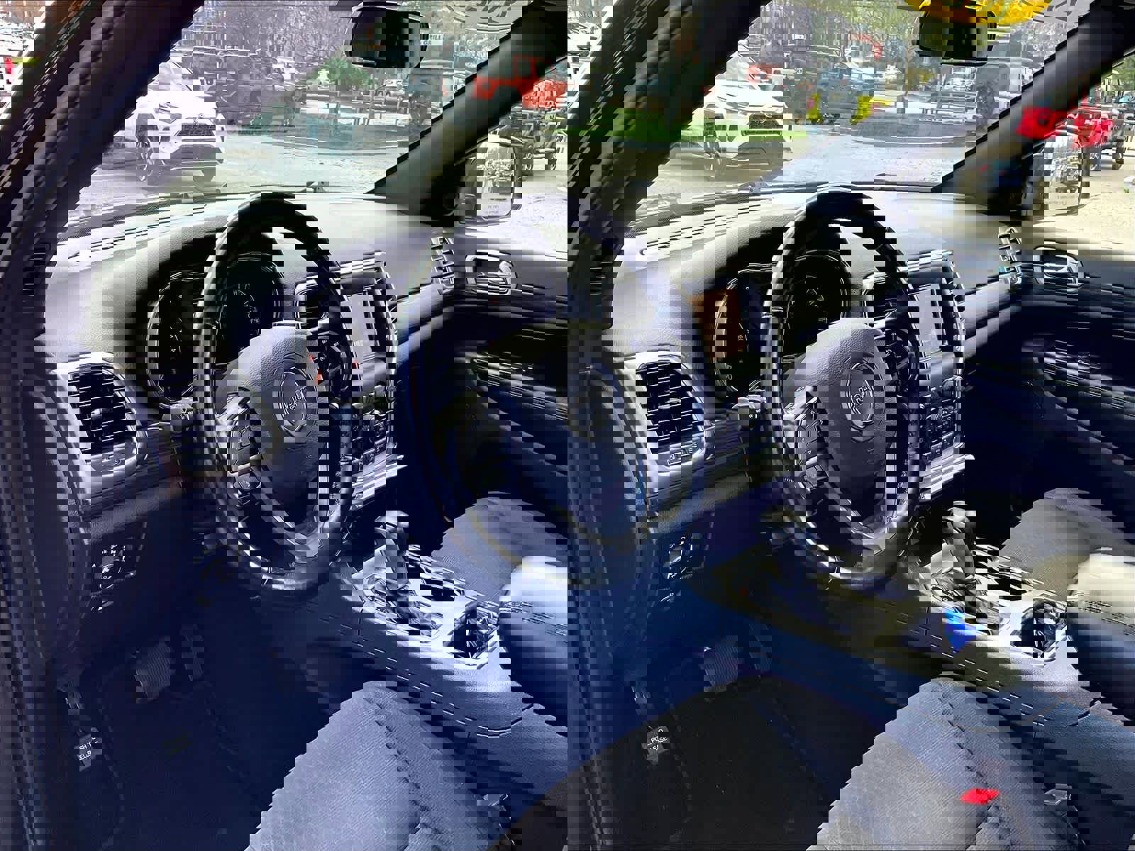 Used 2020 Jeep Grand Cherokee Laredo image 8